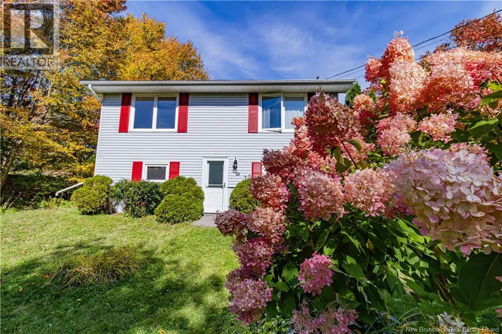 10 Birch Lane