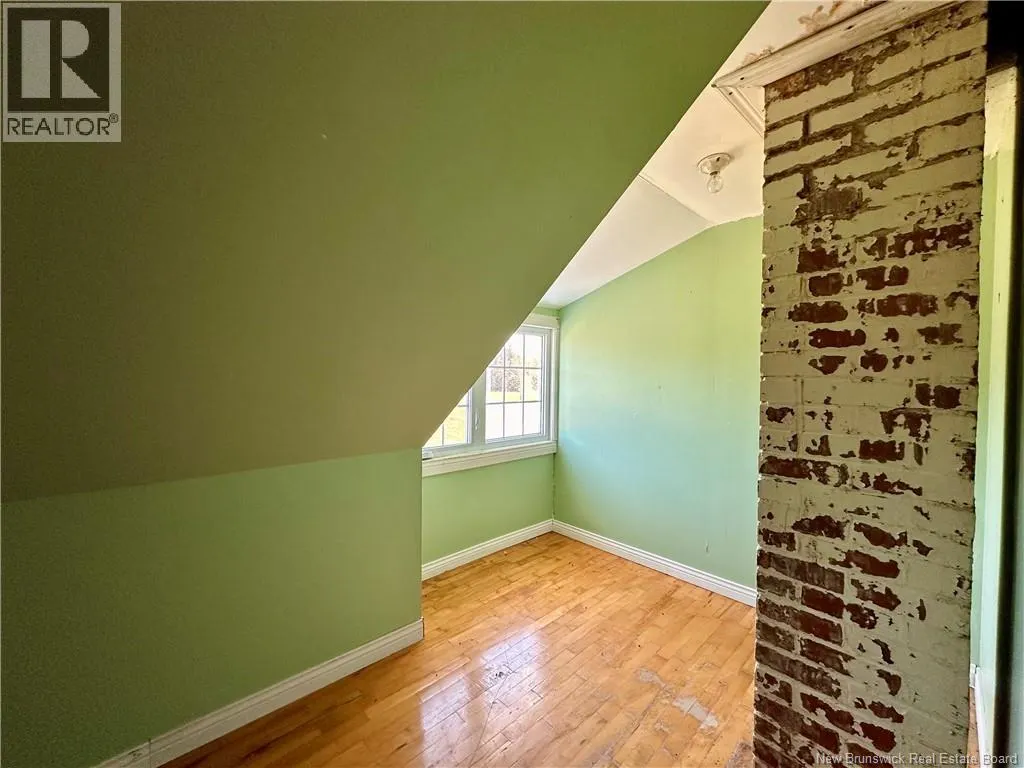 233 Hilldale Road