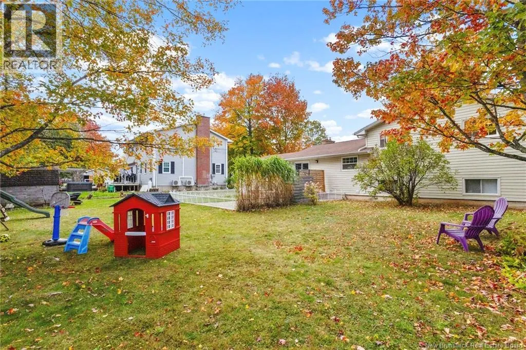 5 Deer Lane
