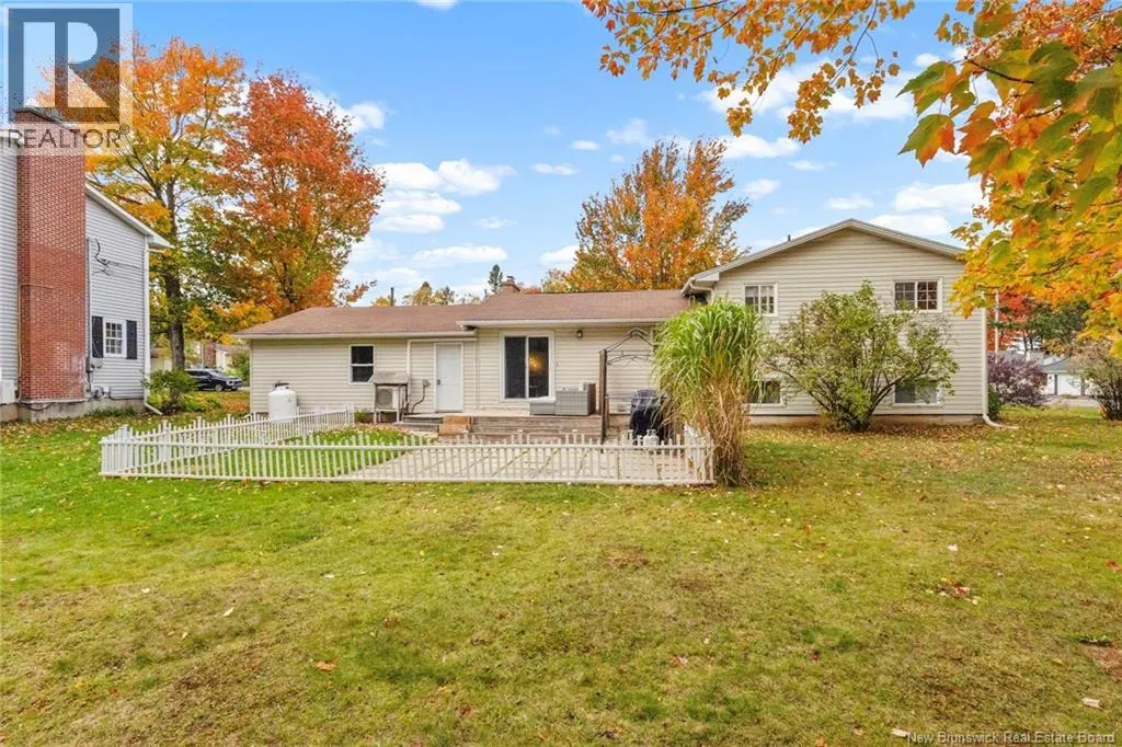 5 Deer Lane