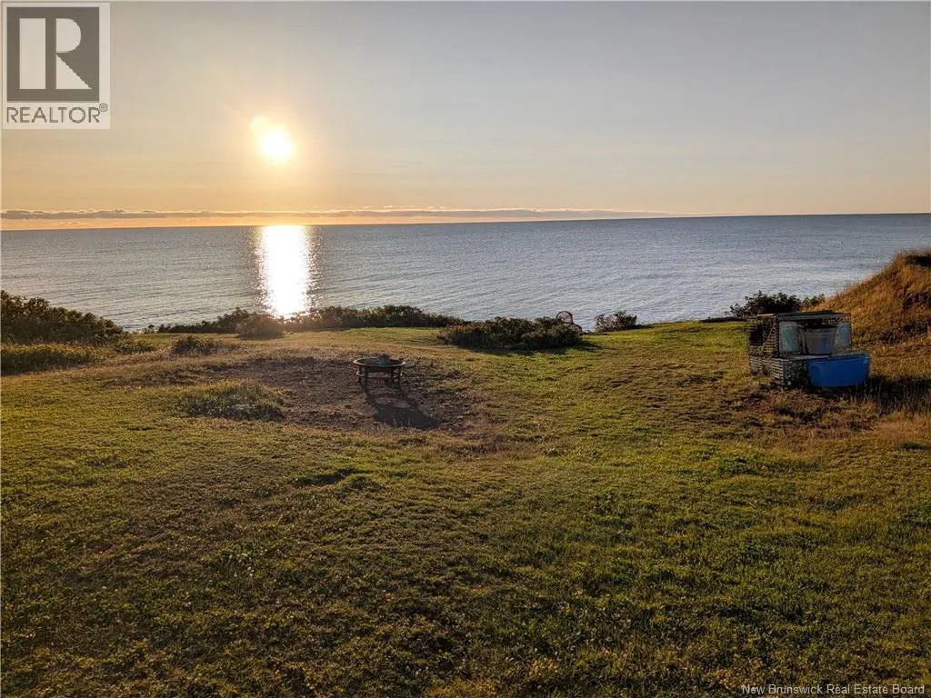 3272 HWY 305