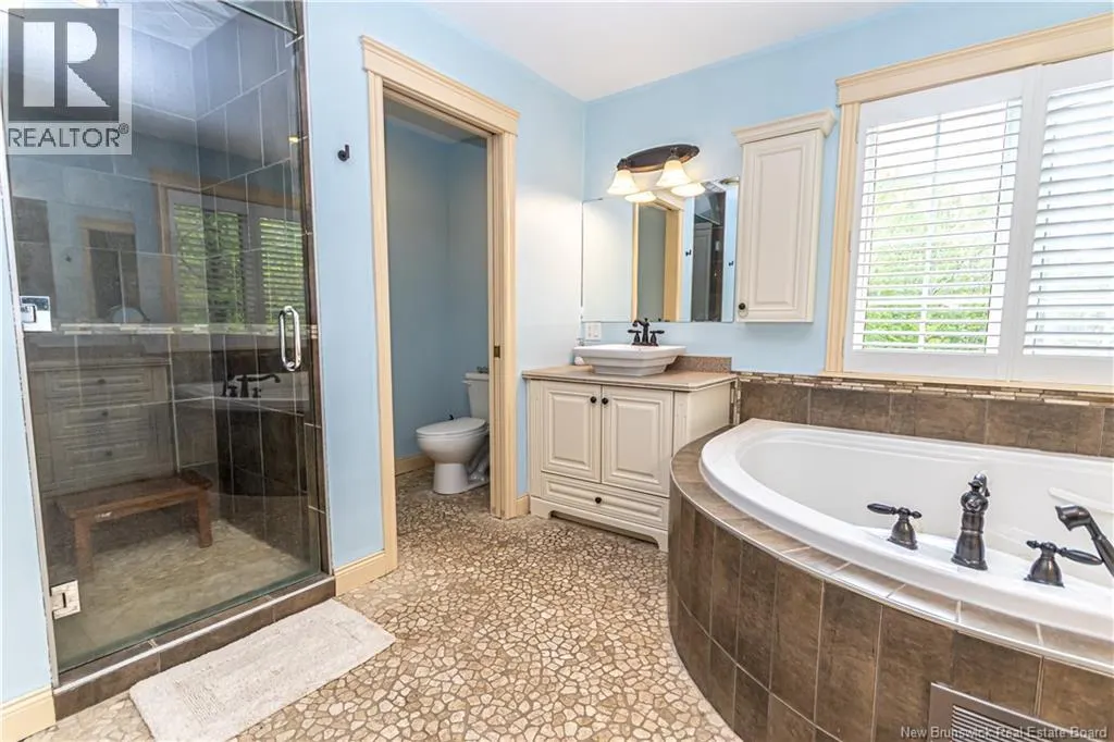 76 Island View Drive