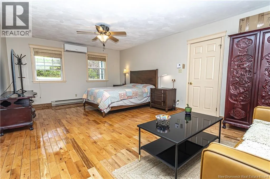 76 Island View Drive
