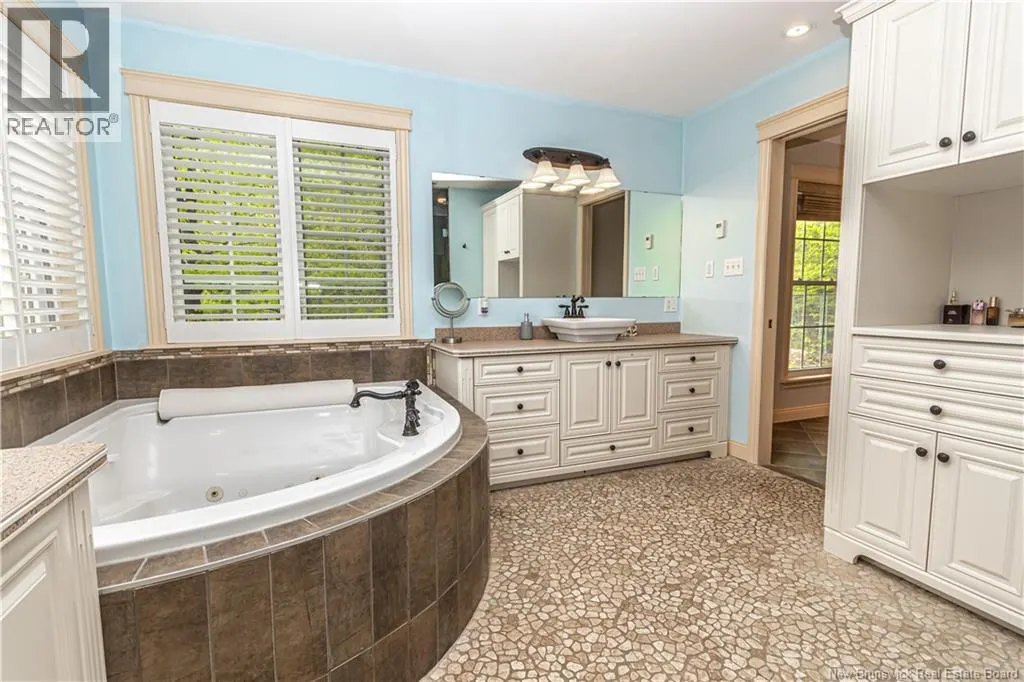 76 Island View Drive