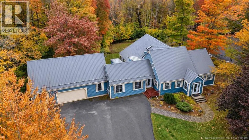 76 Island View Drive