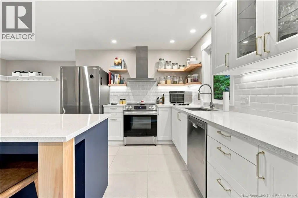 41 Simcoe Court