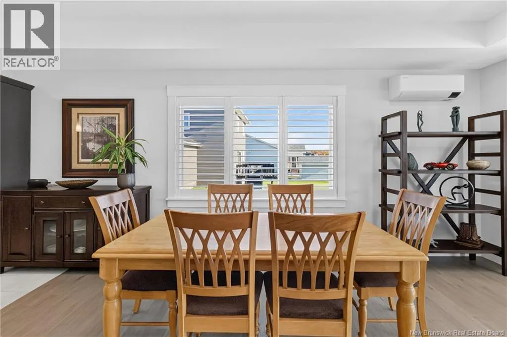 36 Luxor Drive