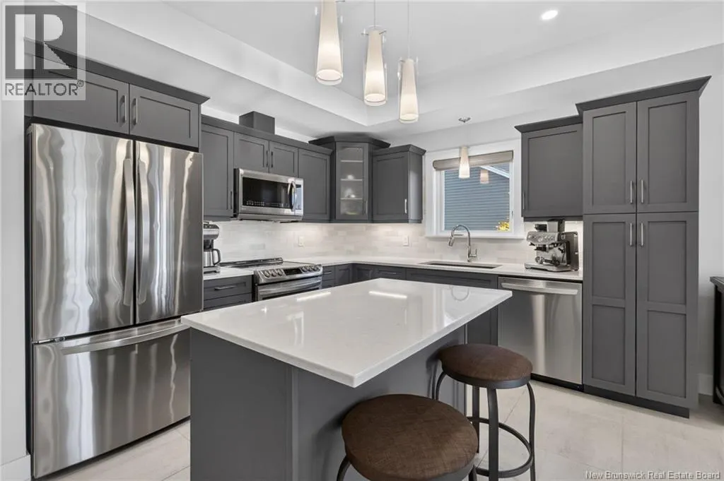36 Luxor Drive