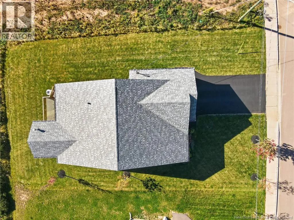 36 Luxor Drive