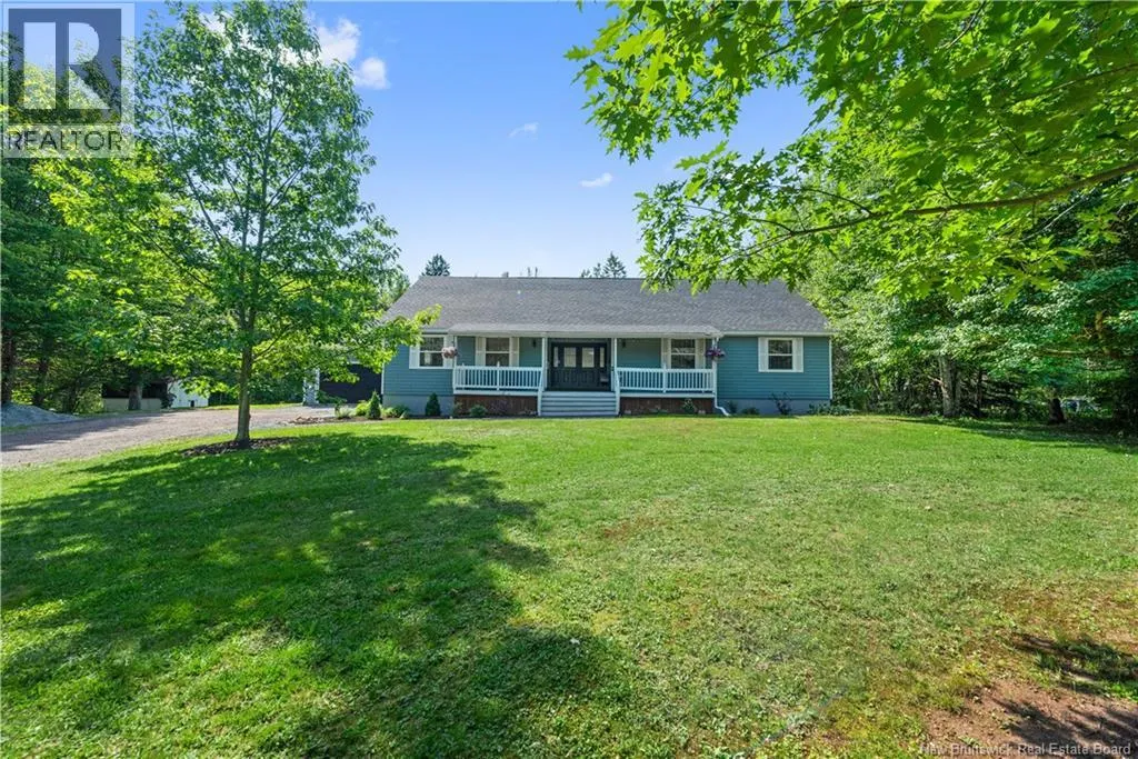 32 Riverbend