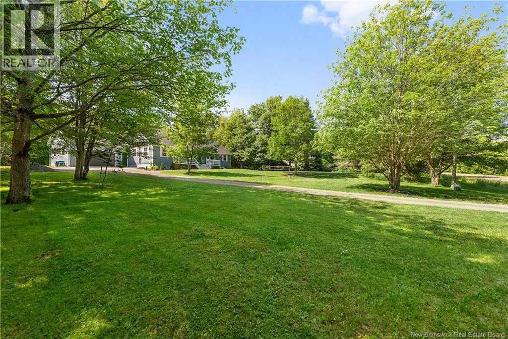32 Riverbend
