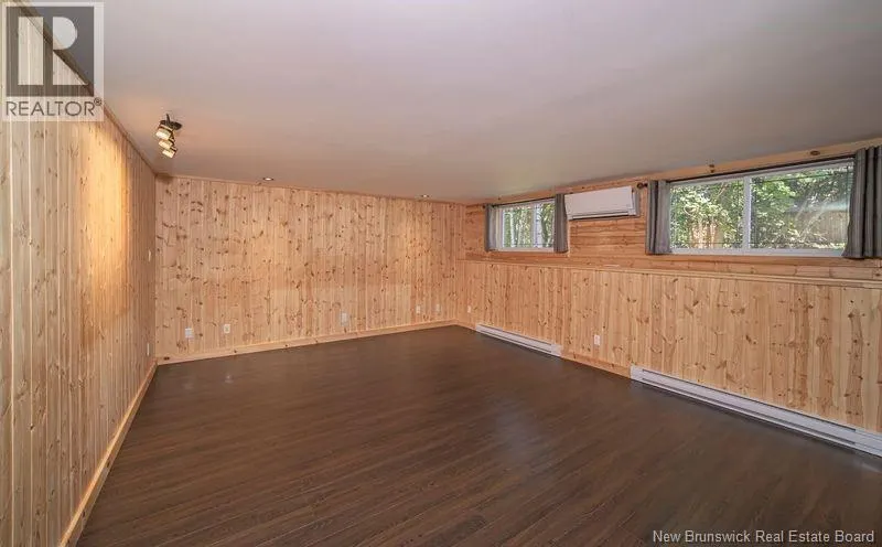 31 Riverview Drive
