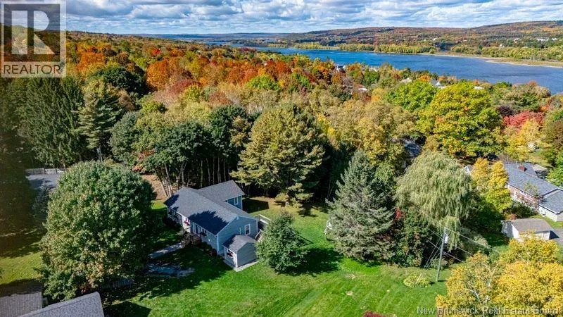 31 Riverview Drive