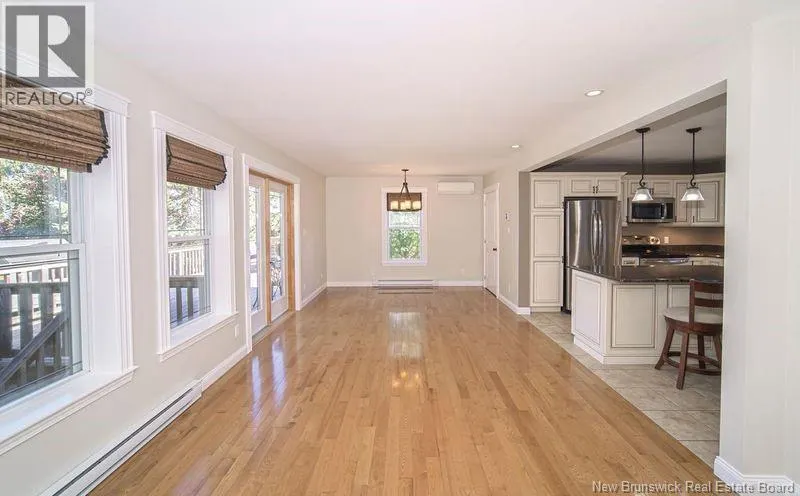 31 Riverview Drive