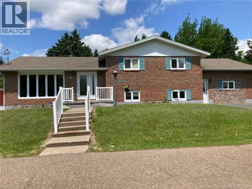 585 rue Basque