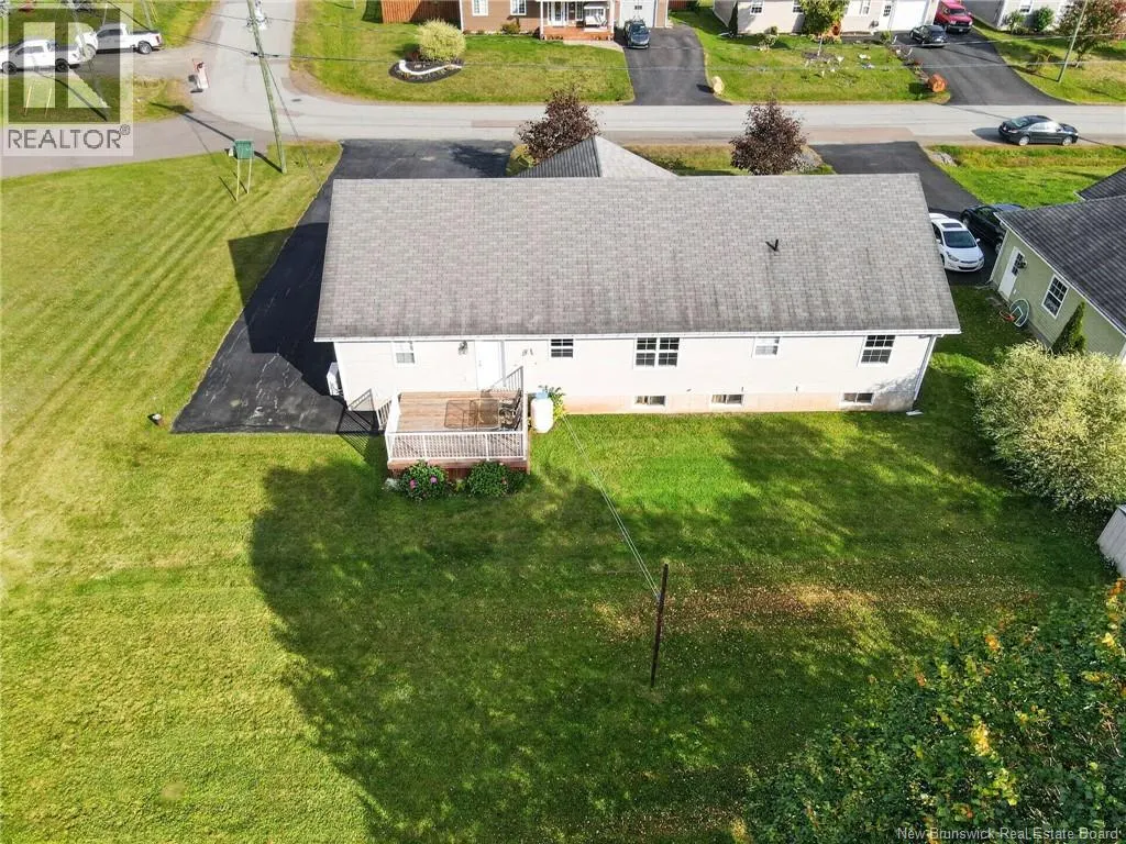 33 Chad Crescent