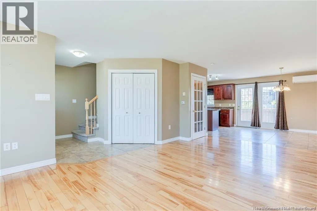 153 Ivy Road