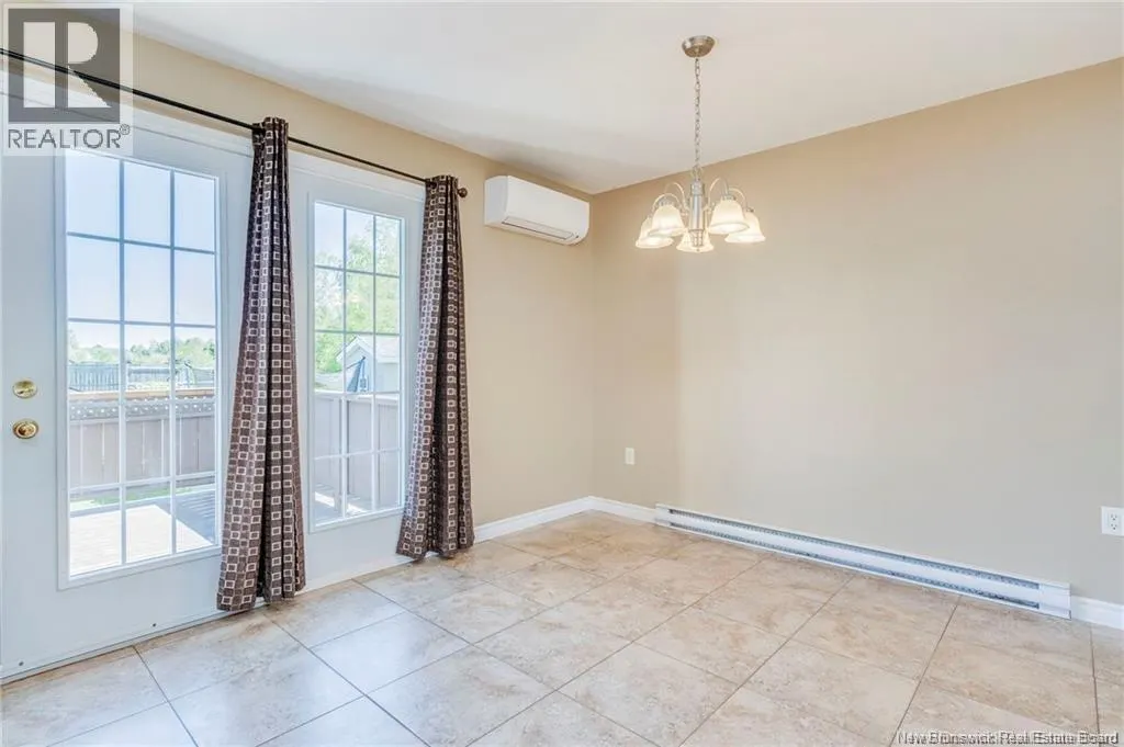153 Ivy Road
