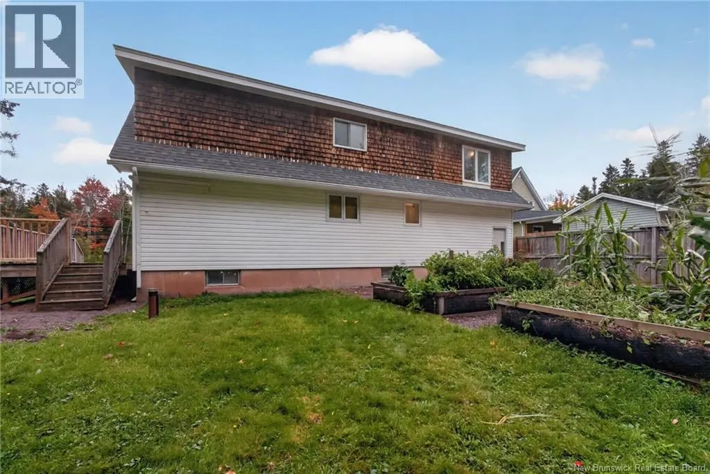 818 McLaughlin Drive