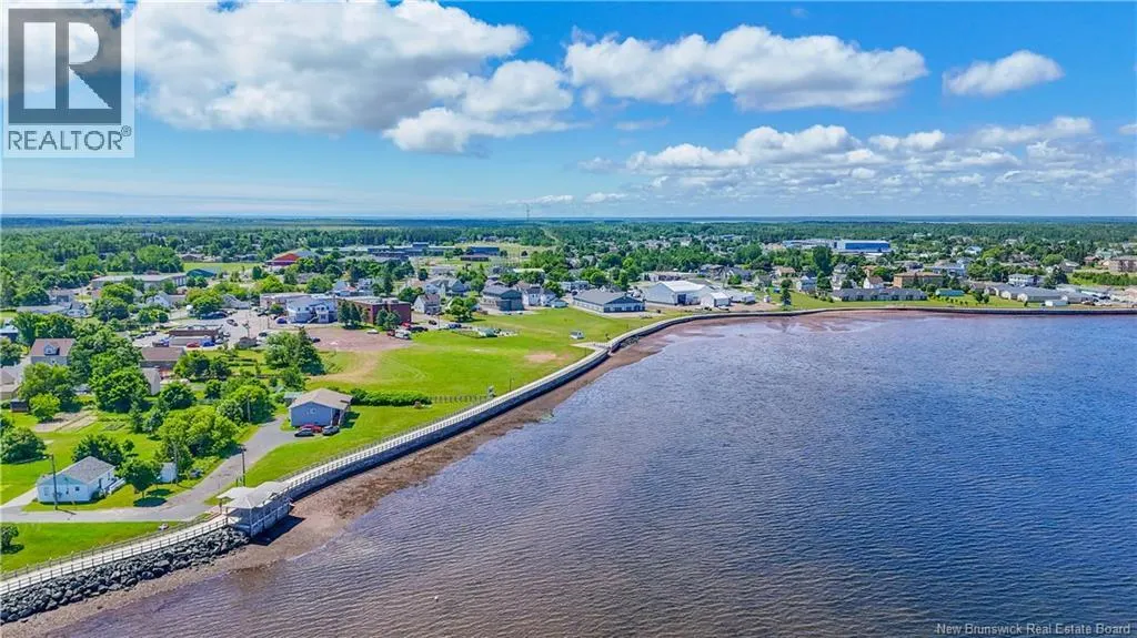 204 JD Gauthier Boulevard