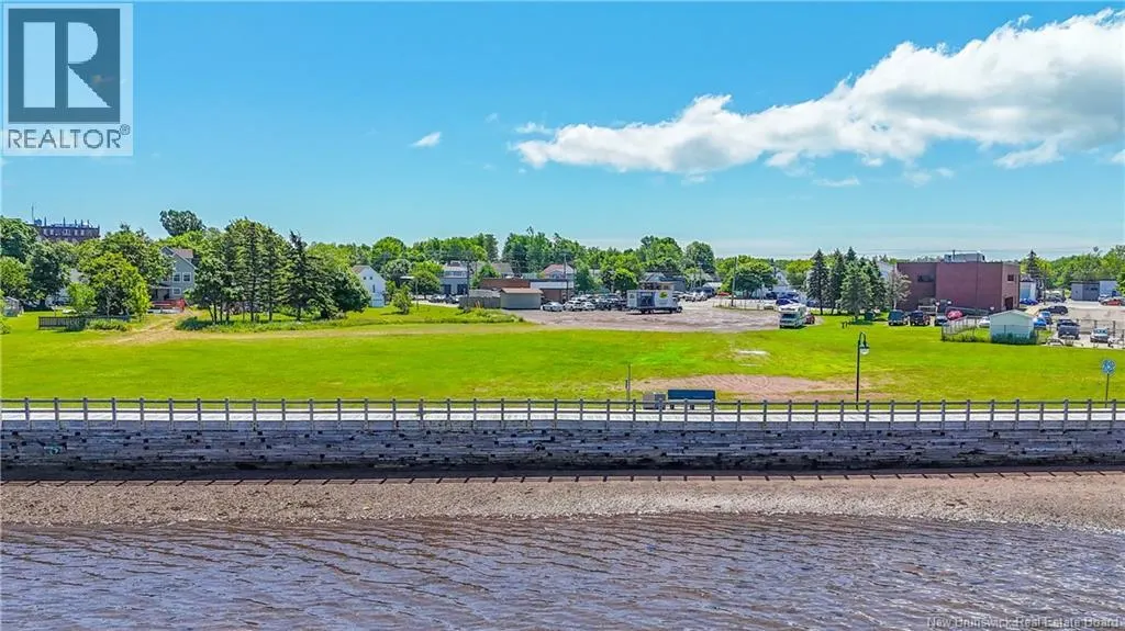 204 JD Gauthier Boulevard