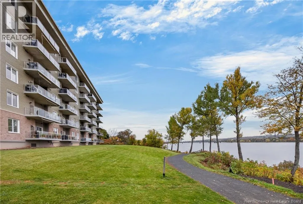 1 Southview Lane Unit# 201