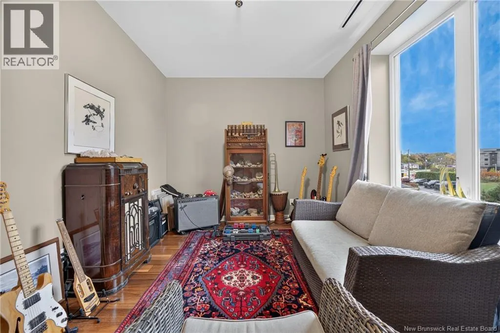 1 Southview Lane Unit# 201