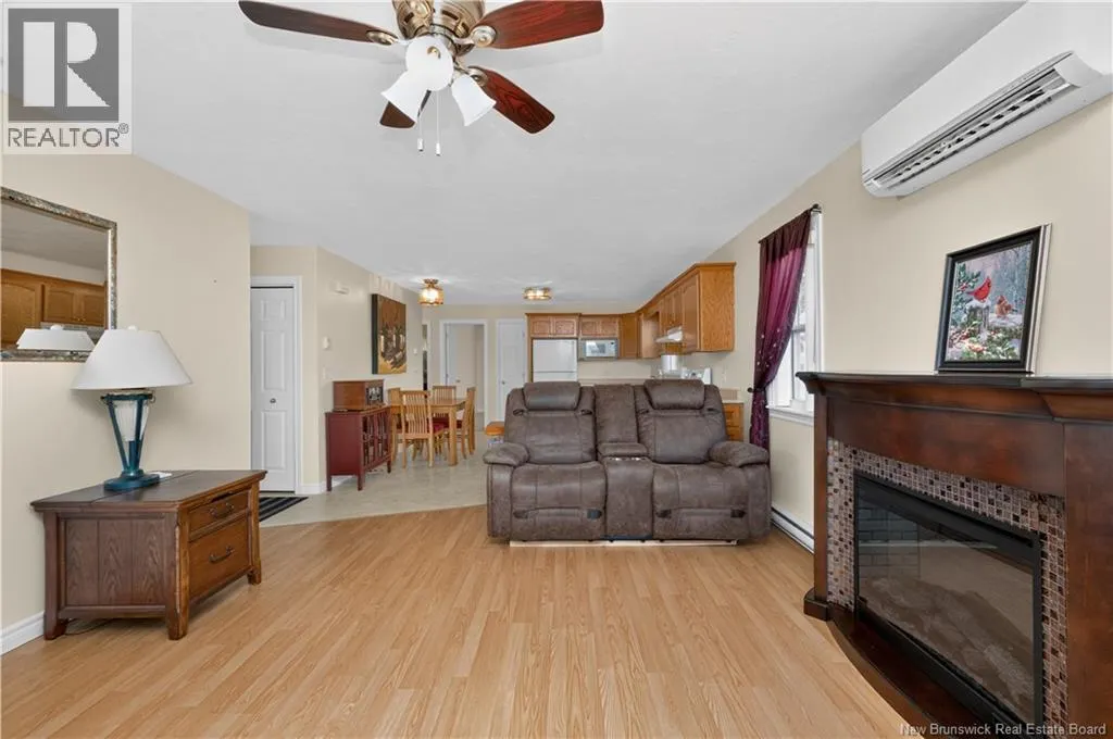 104 Colton