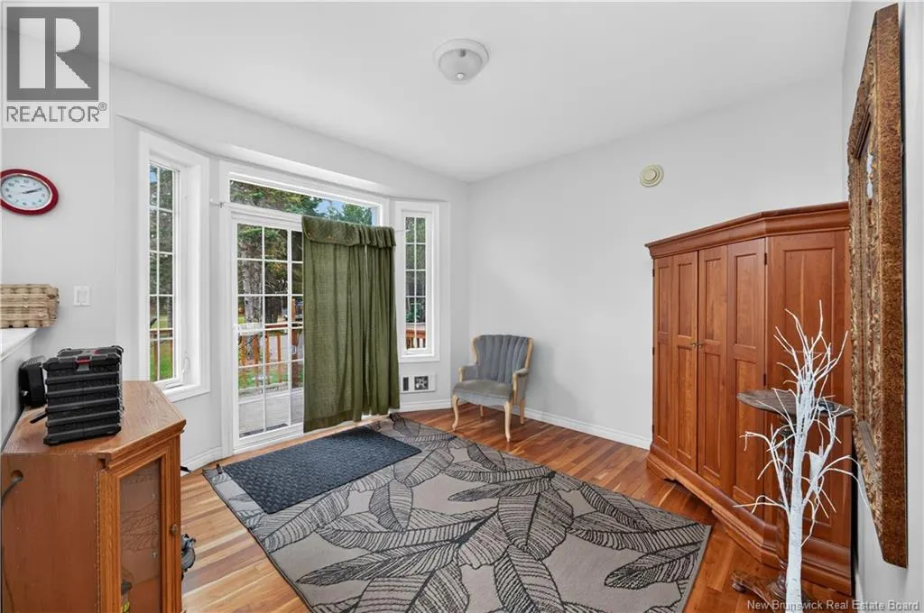 28 Church Hill Road