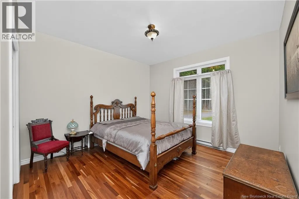 28 Church Hill Road