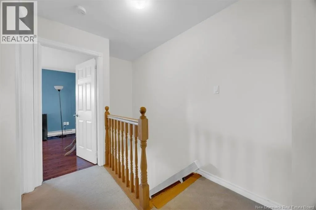 193 King St West