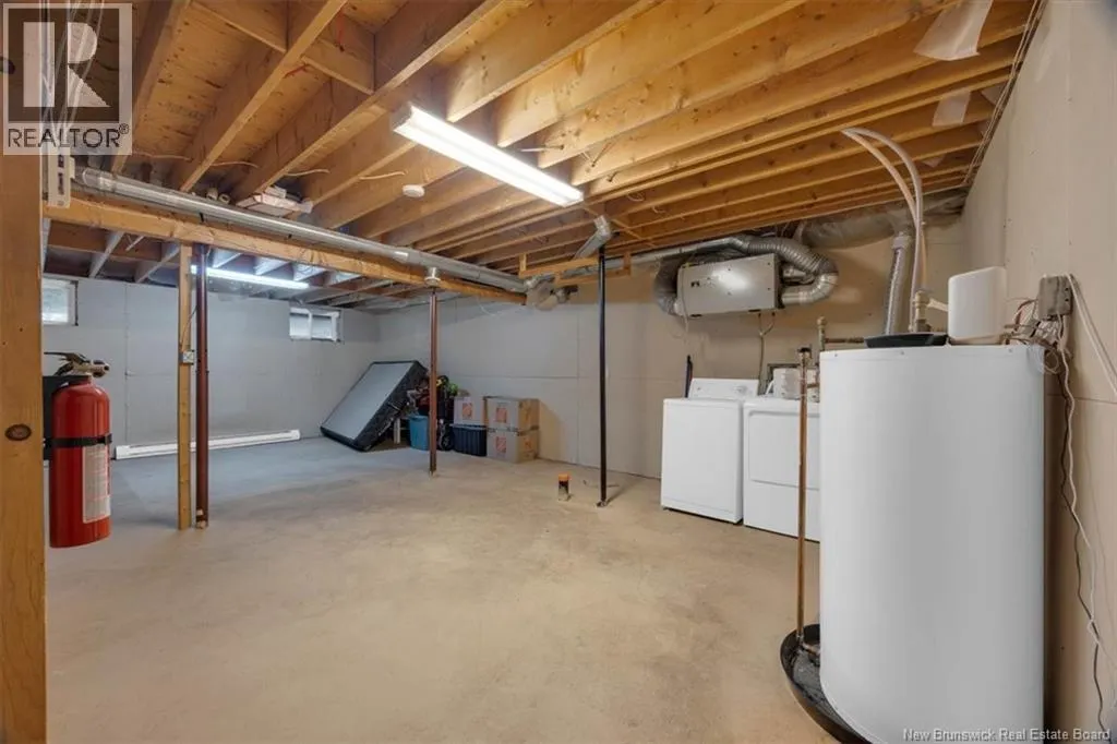 193 King St West