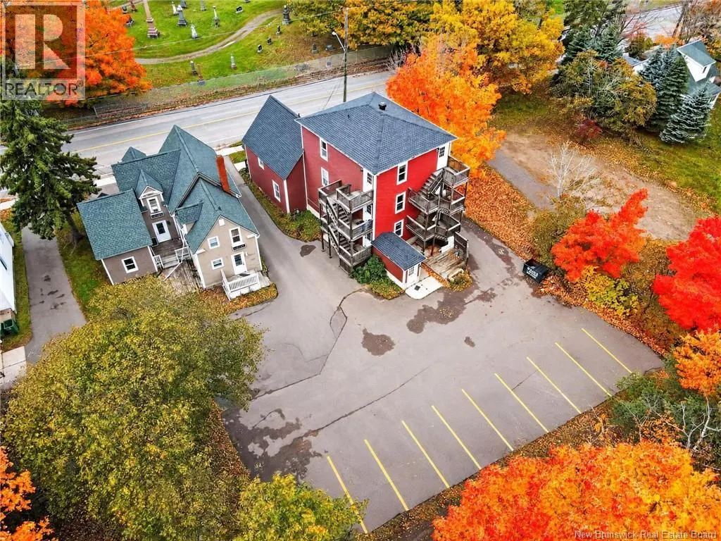 121 Elmwood Drive