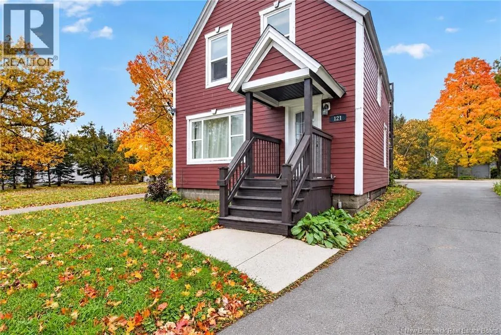 121 Elmwood Drive