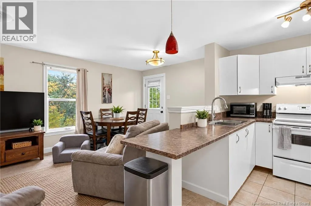 121 Elmwood Drive