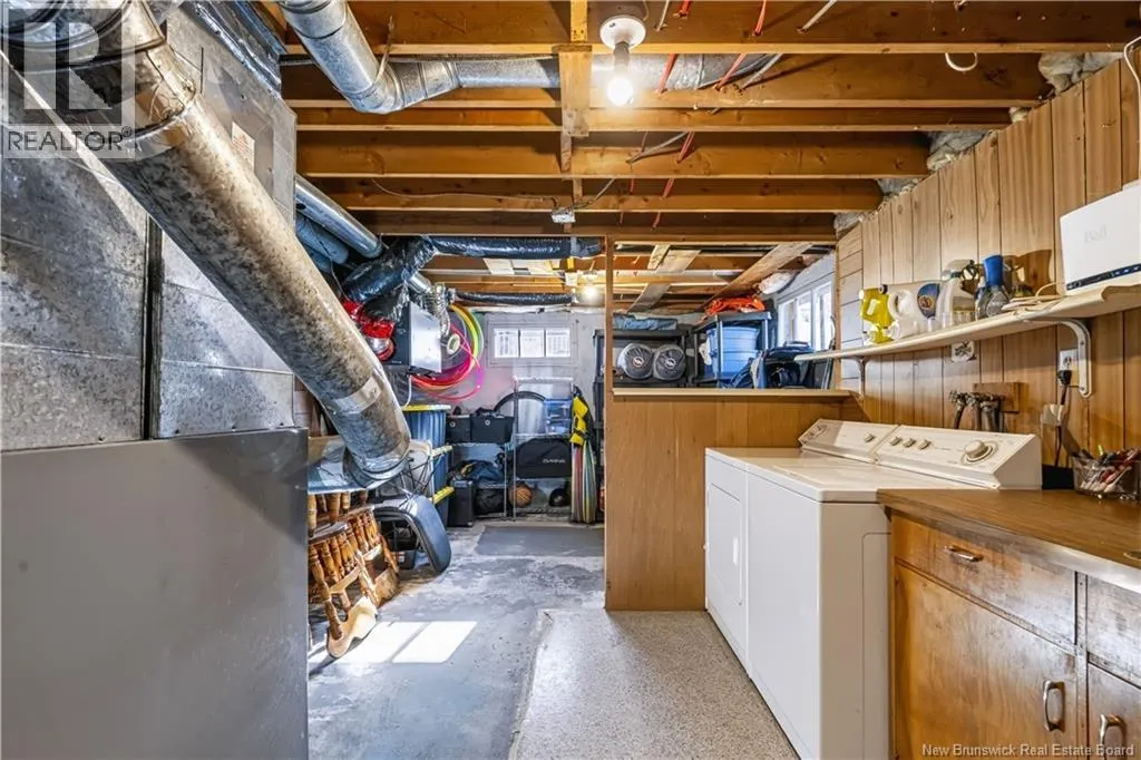 109 Oak Avenue