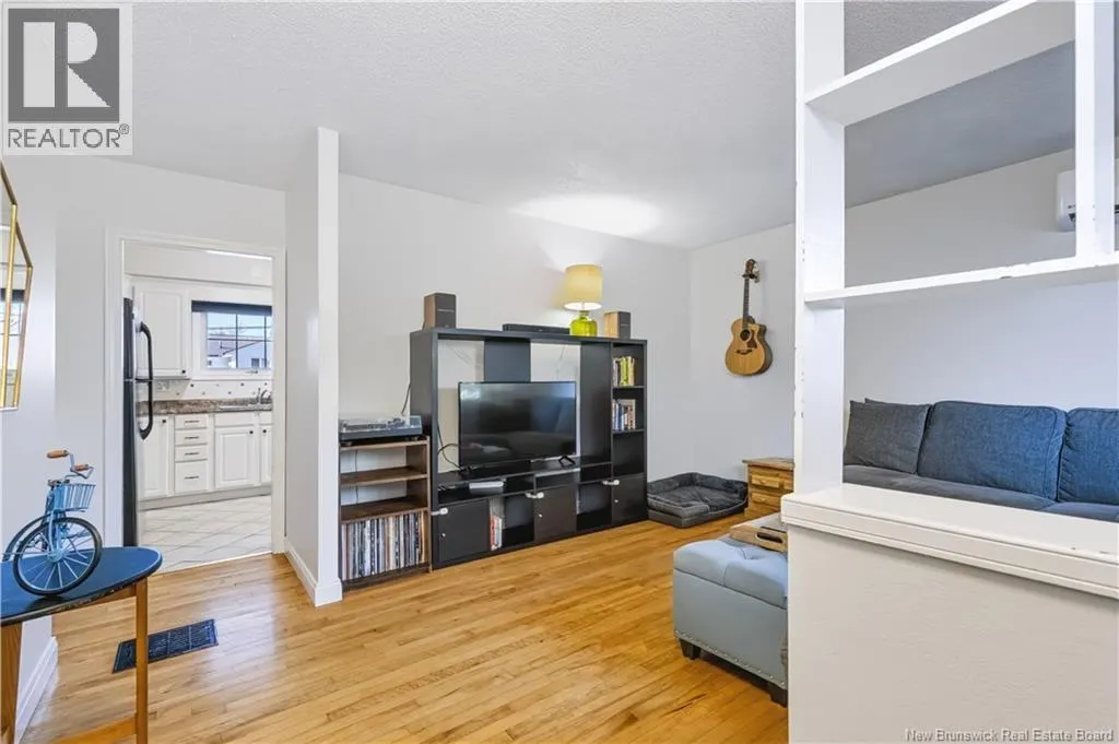 109 Oak Avenue