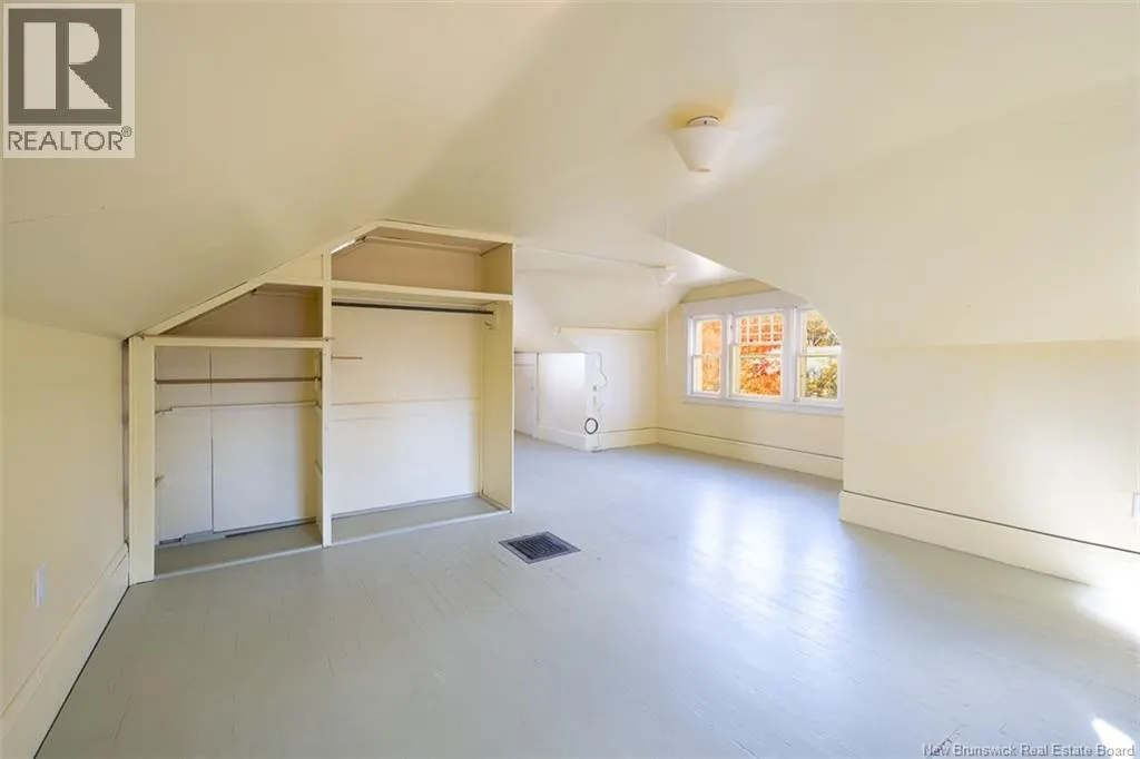 560 Charlotte Street
