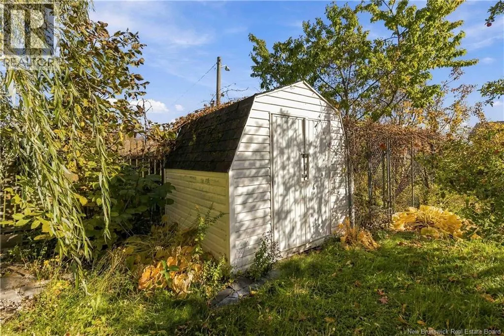 53 MacBeath Avenue