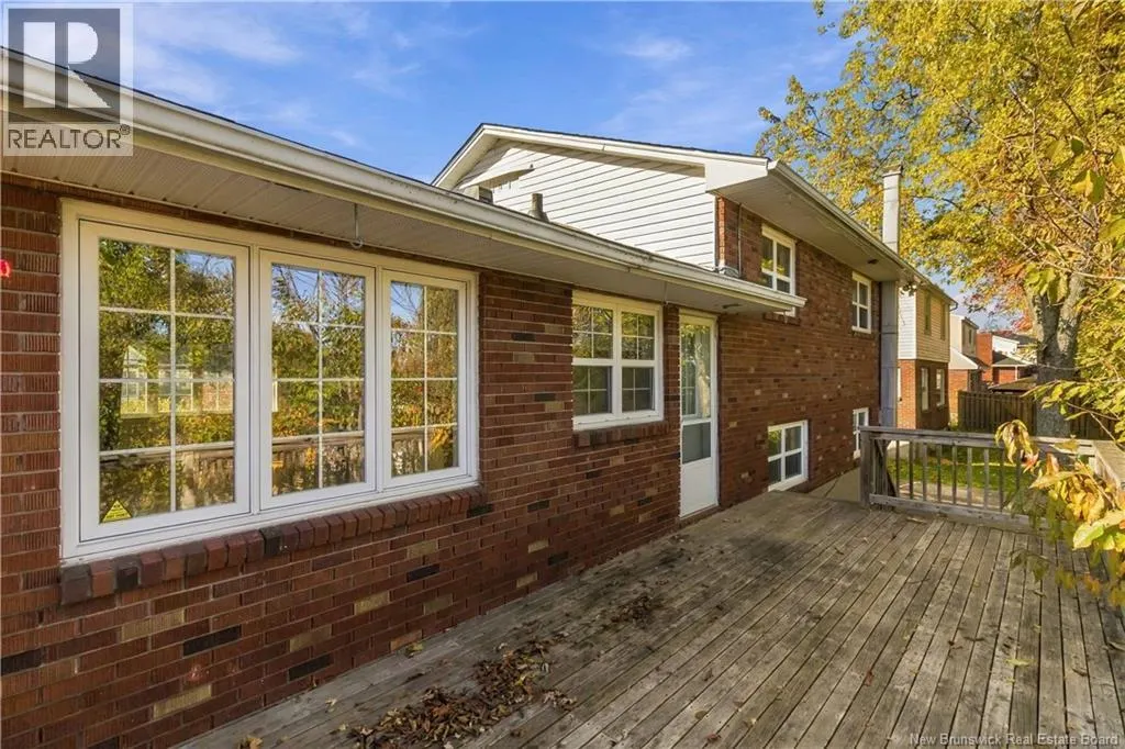 53 MacBeath Avenue