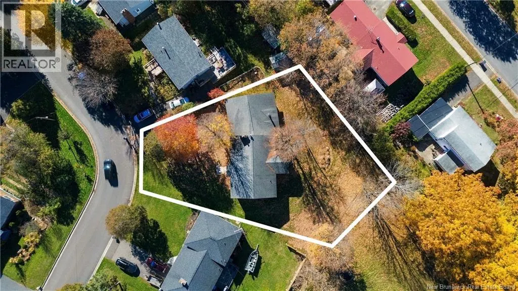 31 Robinson Drive