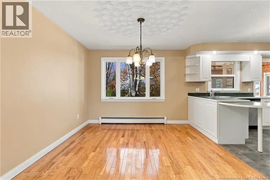 31 Robinson Drive