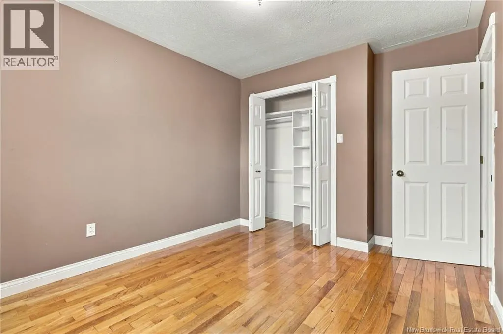 31 Robinson Drive
