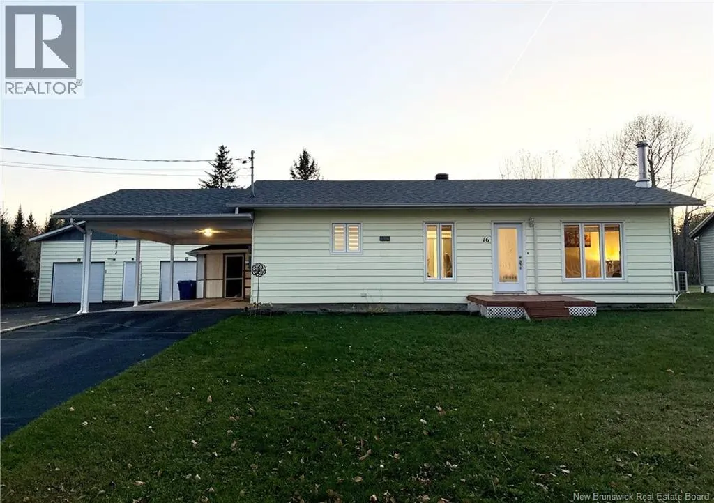 16 4 ième Avenue