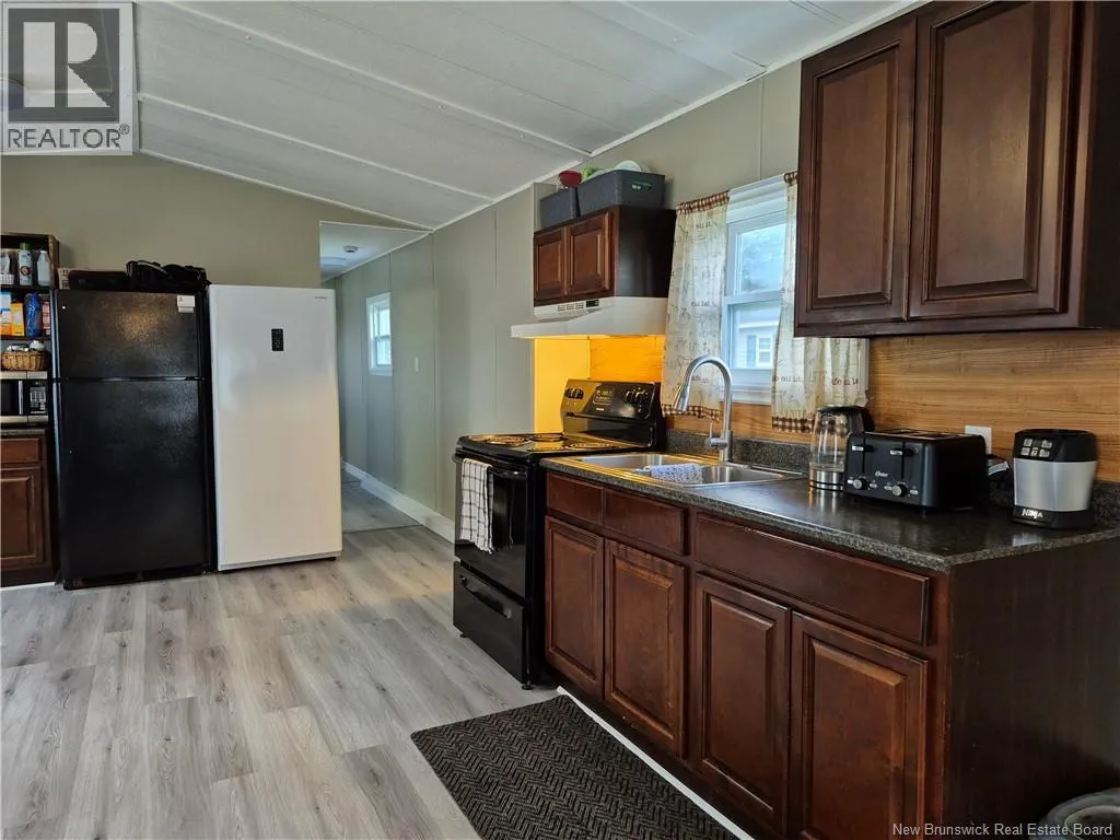 59 Tamarack Drive