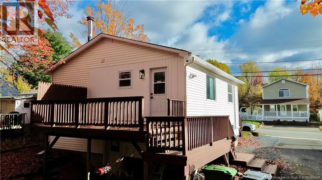39 Murray Avenue