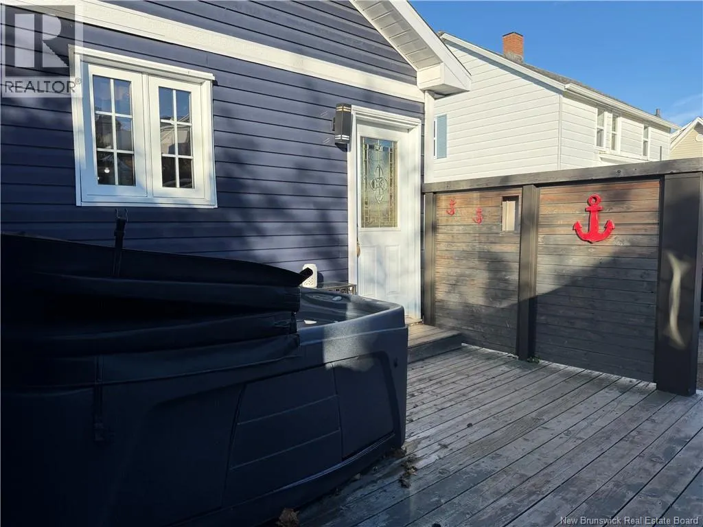 390 Victoria Street