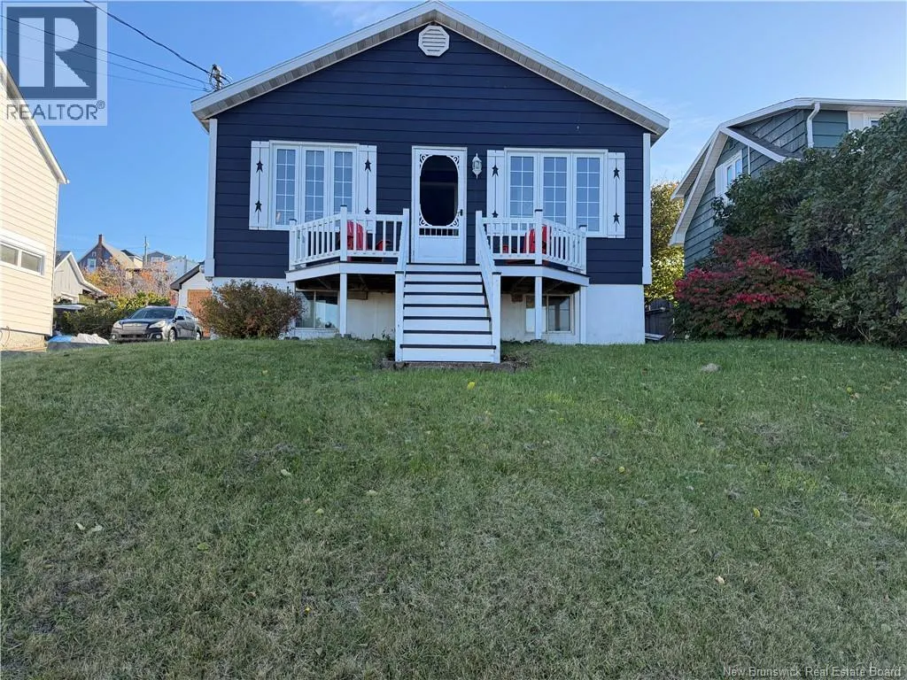 390 Victoria Street
