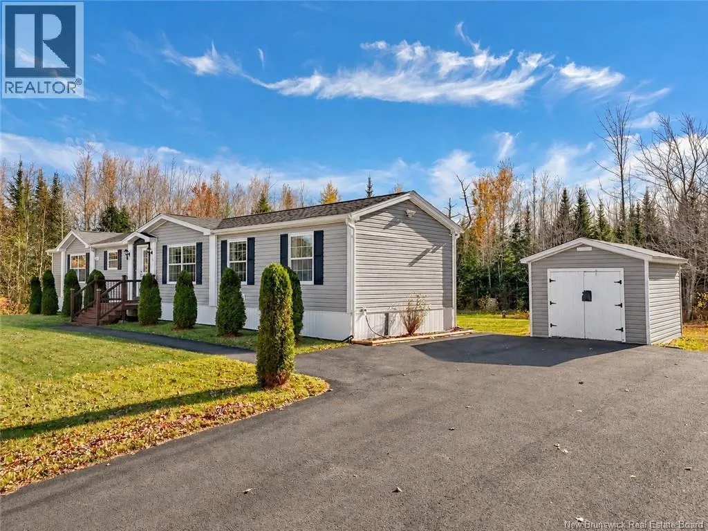 34 Wendy Crescent