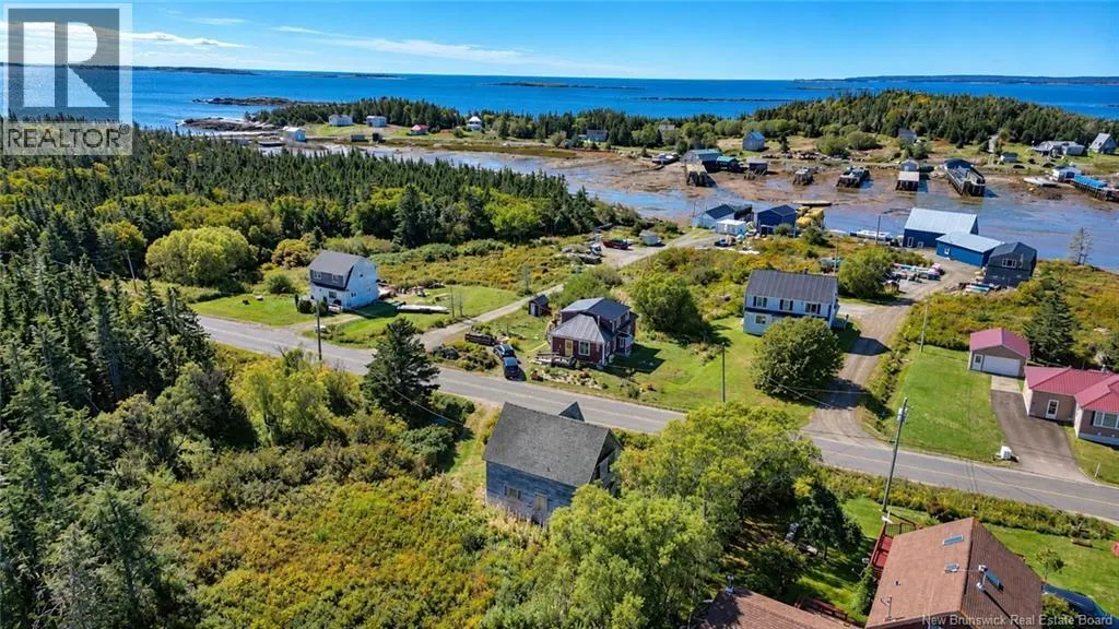 112 White Head Road